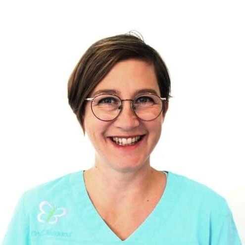 Dr. Caroline Wiegand