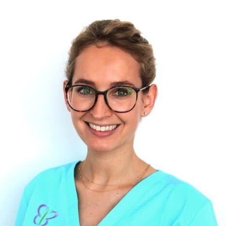 Dr. Lena Behr